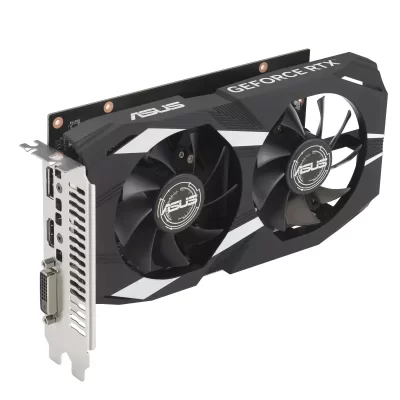 ASUS_Dual_GeForce_RTX_3050_-_Pohľad_z_uhla_na_kartu