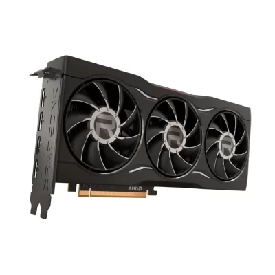 XFX AMD Radeon RX 6750 XT Core Gaming 12GB - Predná strana grafickej karty s tromi ventilátormi