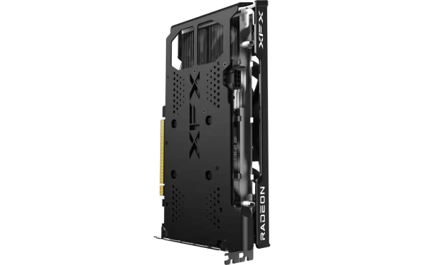 XFX_Speedster_SWFT_210_AMD_Radeon_RX_6600_8GB_-_Bočný_pohľad_na_kartu_vo_vertikálnej_pozícii