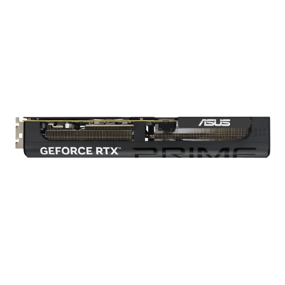 Asus PRIME GeForce RTX 5070 12GB GDDR7 OC Edition – Bočný pohľad na chladič a logo PRIME Asus PRIME GeForce RTX 5070 12GB GDDR7 – Bočný pohľad na chladič a logo PRIME