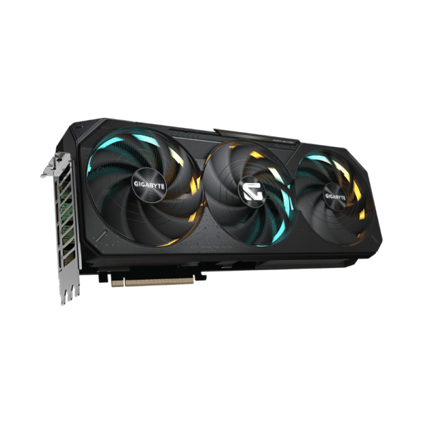 Gigabyte GeForce RTX 5080 GAMING OC 16G – Trojica ventilátorov z prednej perspektívy