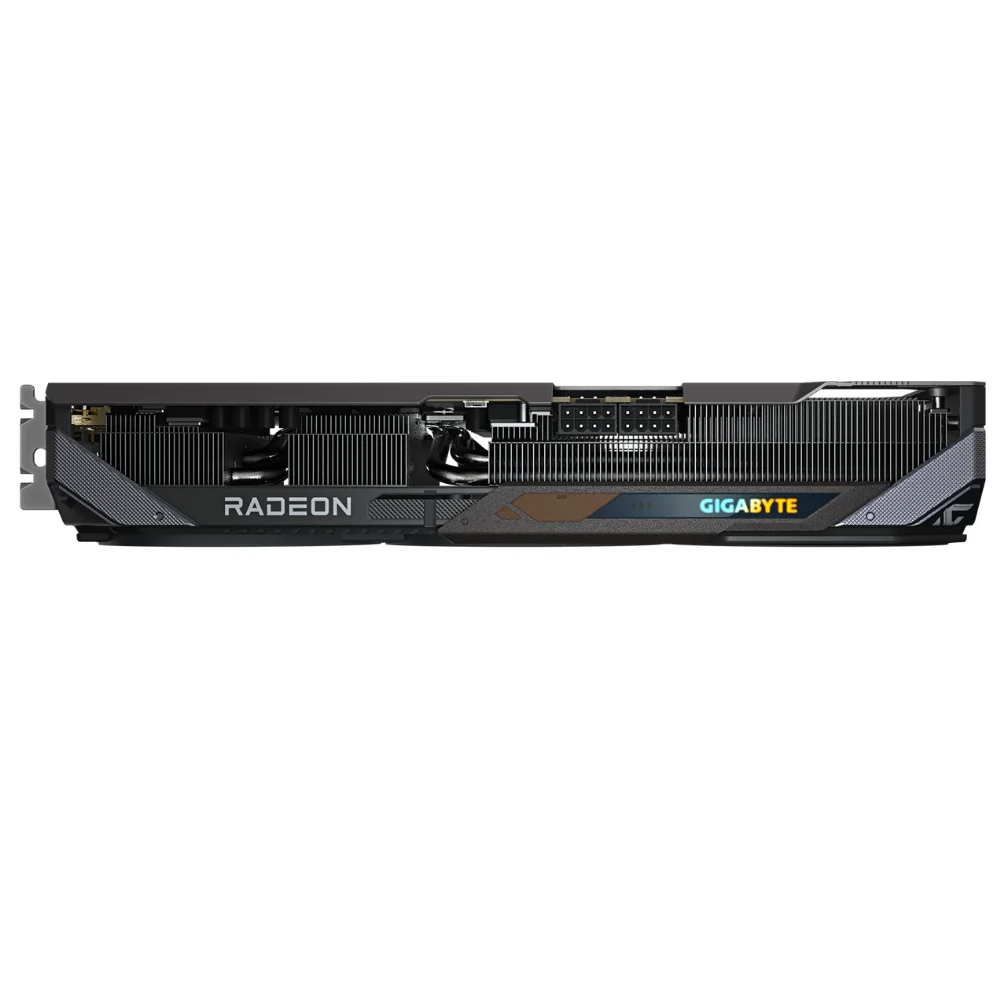 Gigabyte Radeon RX 9070 GAMING OC 16GB – Bočný pohľad na chladič a konektor napájania s logom Gigabyte Gigabyte Radeon RX 9070 GAMING OC 16GB – Bočný pohľad na chladič a konektor napájania s logom Gigabyte