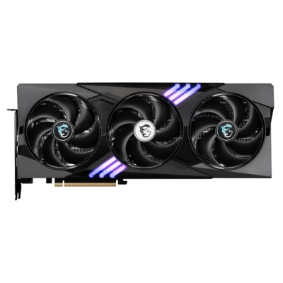 MSI GeForce RTX 5070 12G GAMING TRIO OC – čelný pohľad na chladič s tromi ventilátormi a podsvietením