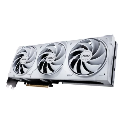MSI GeForce RTX 5080 16G VENTUS 3X OC WHITE – Predná strana s tromi ventilátormi pre efektívne chladenie