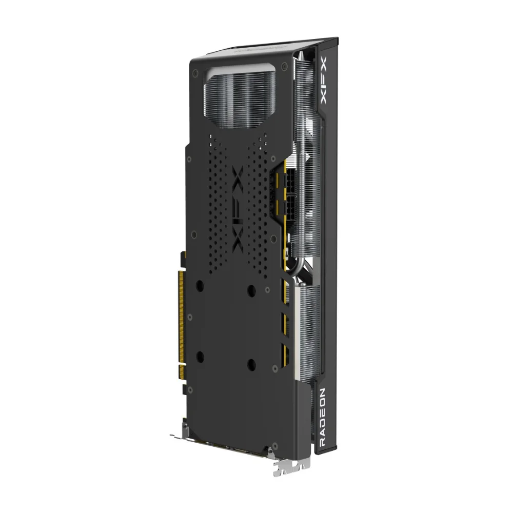 XFX SPEEDSTER QICK 309 AMD Radeon RX 7600 XT 16GB – Vertikálny pohľad na zadnú výstuž grafickej karty s výrezmi a konektormi XFX SPEEDSTER QICK 309 AMD Radeon RX 7600 XT 16GB – Vertikálny pohľad na zadnú výstuž grafickej karty s výrezmi a konektormi