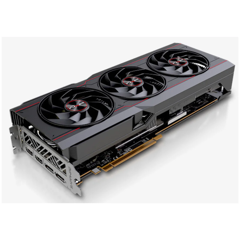 Sapphire PULSE AMD Radeon RX 7900 XT 20GB – Predný pohľad na kartu s tromi ventilátormi a červenými detailmi Sapphire PULSE AMD Radeon RX 7900 XT 20GB – Predný pohľad na kartu s tromi ventilátormi a červenými detailmi