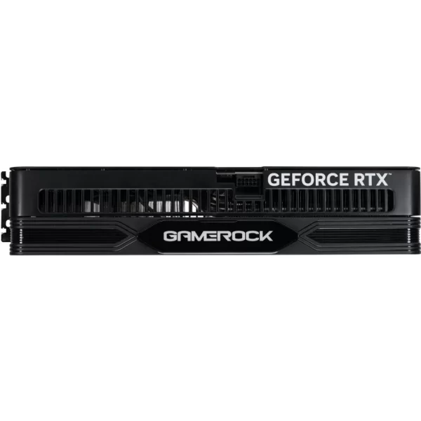 Palit GeForce RTX 5090 GameRock OC 32 GB – Bočný pohľad s konektorom napájania