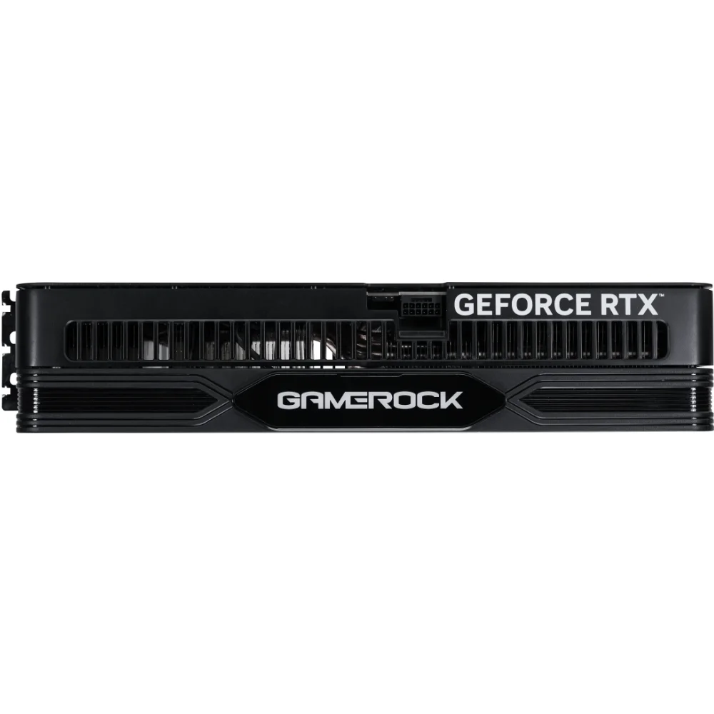Palit GeForce RTX 5090 GameRock OC 32 GB – Bočný pohľad s konektorom napájania Palit GeForce RTX 5090 GameRock OC 32 GB – Bočný pohľad s konektorom napájania