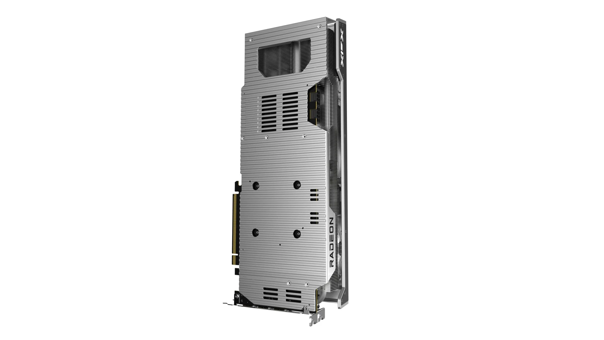 XFX Speedster MERC 319 Radeon RX 7800 XT BLACK Edition 16 GB – vertikálny pohľad na zadnú stranu XFX Speedster MERC 319 Radeon RX 7800 XT BLACK Edition 16 GB – vertikálny pohľad na zadnú stranu