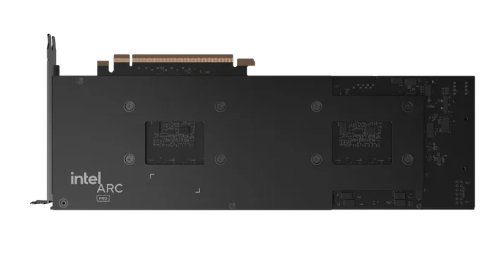 MaxSun Arc Pro B60 Dual 48GB Turbo – Pohled na novou profesionální GPU zezadu.