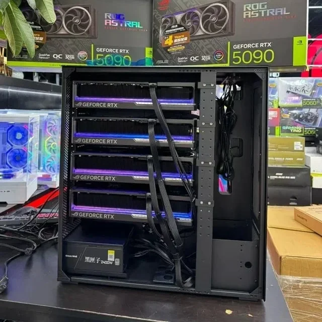 Extrémna zostava so štyrmi grafickými kartami ASUS ROG Astral RTX 5090