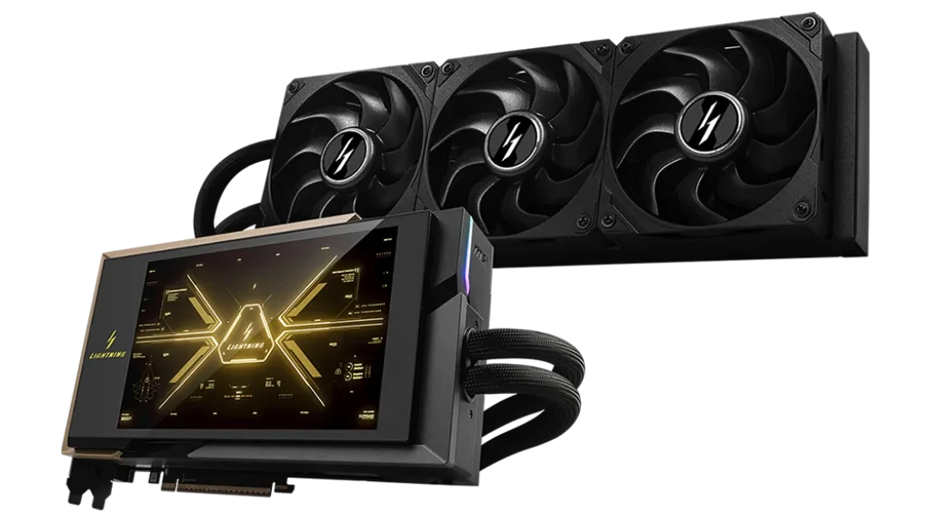 Šikmý pohľad na grafickú kartu MSI RTX 5090 LIGHTNING Z s veľkým bočným LCD displejom a prepojeným trojventilátorovým vodným chladením.