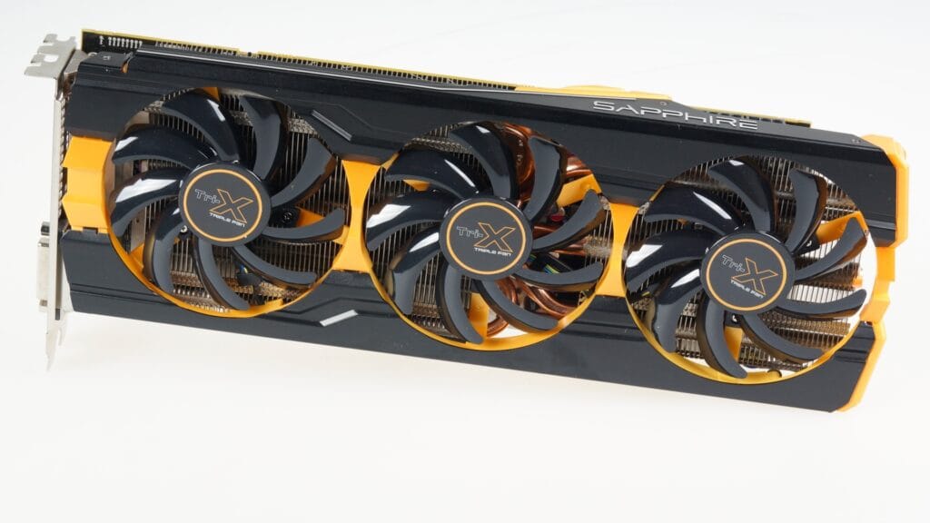 Grafická karta Sapphire Radeon R9 290X ako jeden z príkladov najhlučnejšej GPU