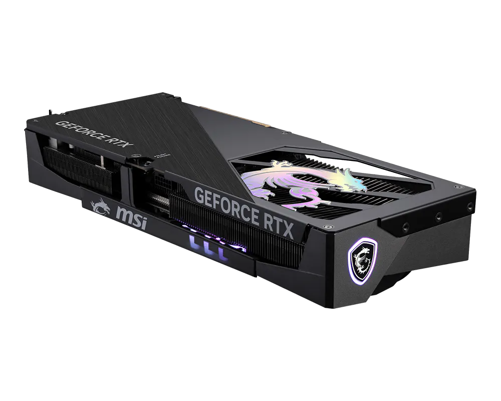 Pohľad na grafickú kartu MSI GeForce RTX 5070 Ti 16G GAMING TRIO OC zhora