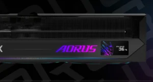 Displej priamo na grafickej karte Gigabyte AORUS GeForce RTX 5080 MASTER 16G